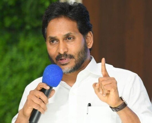 “హత్యా రాజకీయాలు ఎవరివి?”.. టీడీపీపై జగన్ తీవ్ర విమర్శలు