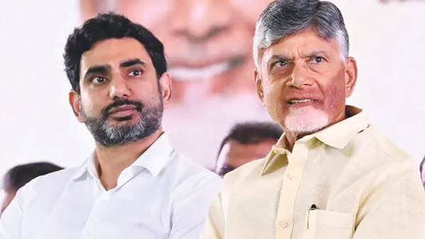 గౌహతికి కలిసి వెళ్లిన చంద్రబాబు-లోకేష్.. ఎన్డీయే సమావేశాలపై ఆసక్తి