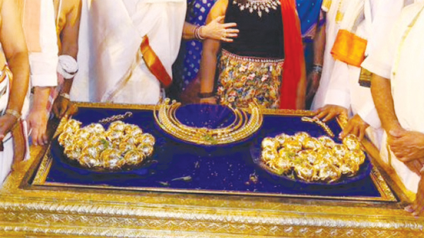 ఆలయాల బంగారంపై వదంతులు.. కేంద్రం క్లారిటీ