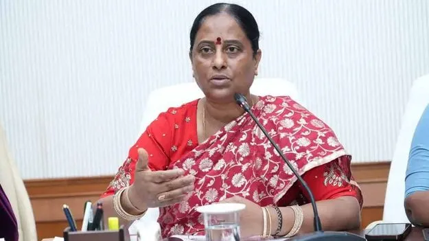 నైపుణ్యంతోనే ఉద్యోగాలు సాధ్యం: మంత్రి కొండా సురేఖ