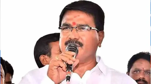 ధాన్యం కొనుగోళ్లలో రైతులు తీవ్ర ఇబ్బందులు పడుతున్నారు: నిరంజన్ రెడ్డి