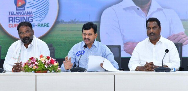 రెండో విడత ఇందిరమ్మ ఇళ్లకు కేబినెట్ ఆమోదం.. 2.5 లక్షల ఇళ్ల మంజూరు