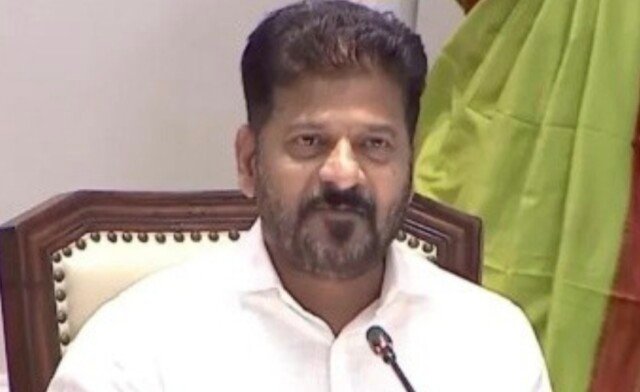 త్వరలో మహిళా శక్తి సూపర్ బజార్లు.. సీఎం రేవంత్ కీలక ప్రకటన