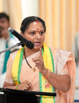 రైతు డిస్కమ్‌తో వ్యవసాయానికి ప్రమాదం: కవిత