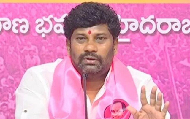 బీఆర్ఎస్ మాజీ ఎమ్మెల్యే బాల్క సుమన్ అరెస్ట్
