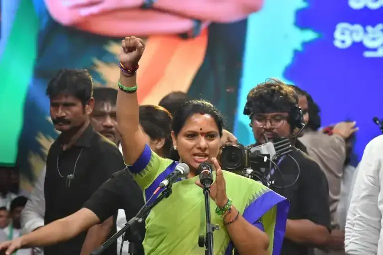 పాలమూరు నుంచే కవిత తొలి అడుగు.. కృష్ణా జలాలపై శంఖారావం