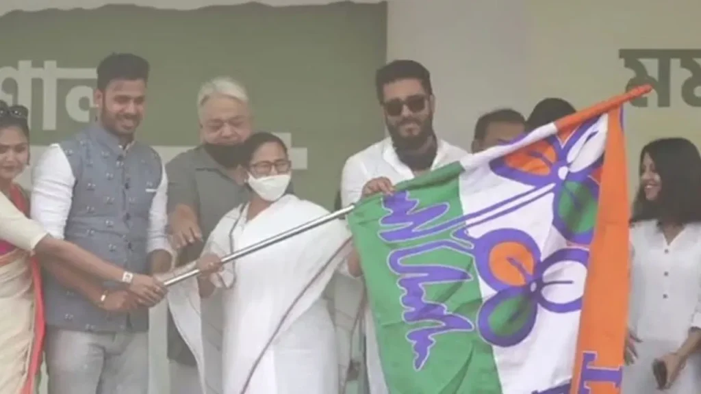 ఎమ్మెల్యే టికెట్‌కు రూ.5 కోట్లు డిమాండ్: మనోజ్ తివారీ ఆరోపణలు