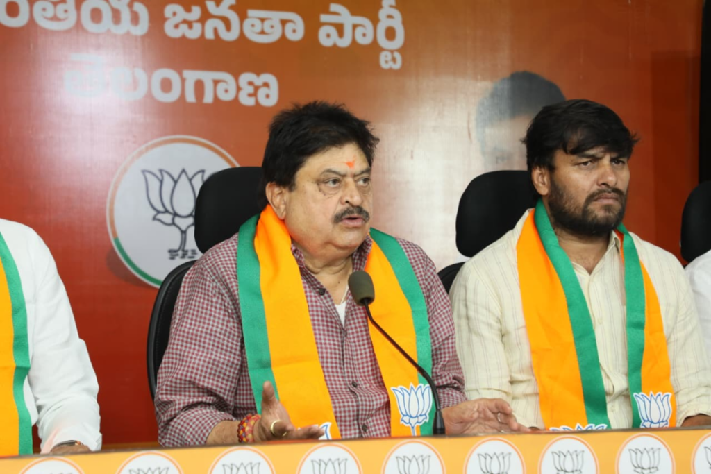 ప్రధాని సూచనలను కాంగ్రెస్ వక్రీకరిస్తోంది: రాంచందర్ రావు