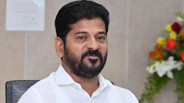 మెట్రో ఫేజ్-2 అనుమతుల కోసం ఢిల్లీకి సీఎం రేవంత్ పర్యటన