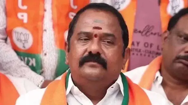 కామారెడ్డి ఎమ్మెల్యేపై పరువు నష్టం దావా