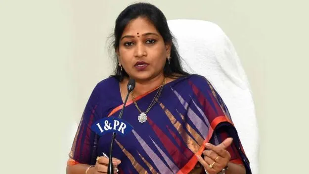 పెన్షన్ల పంపిణీలో పాల్గొన్న హోం మంత్రి అనిత
